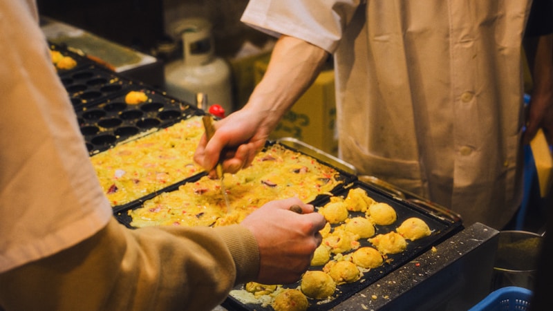 たこ焼き粉の賞味期限切れはいつまで使える？見分け方・保存方法・安全な判断ポイントを解説